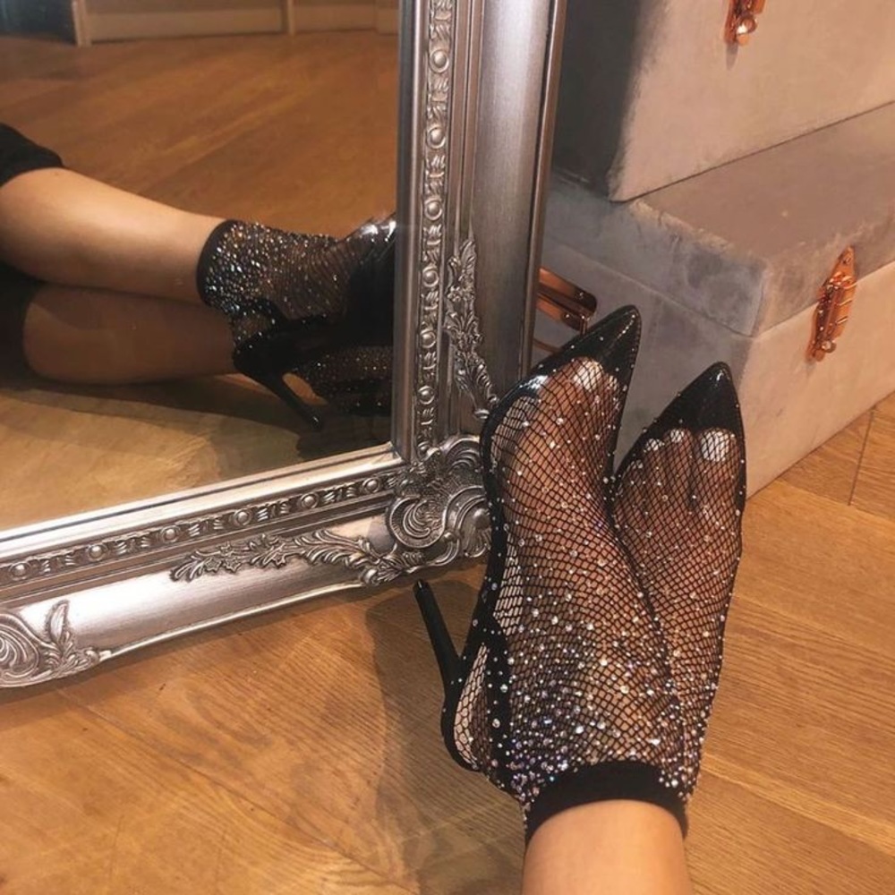 highly classified rhinestone pumps